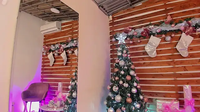  MeganRain online show from December 22, 2025, 8:55 am