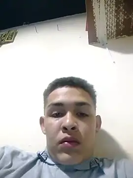 Snapshot of juablo2u chatting on October 18, 2025, 8:53 pm juablo2u online show from October 18, 2025, 8:53 pm