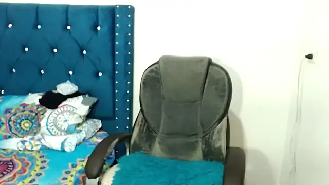 Snapshot of valeriaxxx11 chatting on November 13, 2025, 7:13 pm valeriaxxx11 online show from November 13, 2025, 7:13 pm