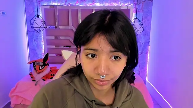 Nami usagi online show from January 14, 2025, 12:03 pm