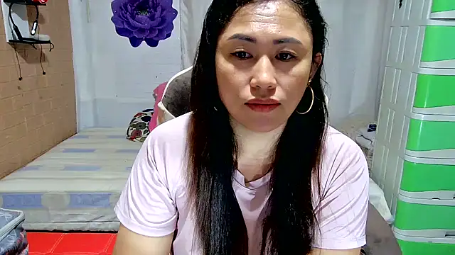 Snapshot of M_e_c_e_l chatting on May 14, 2026, 6:47 pm M e c e l online show from May 14, 2026, 6:47 pm