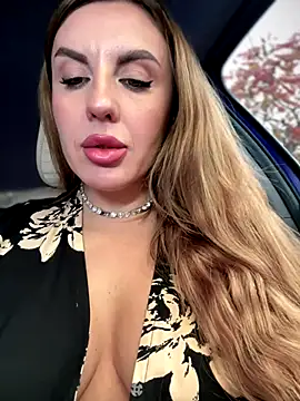 Snapshot of Kalli_Fornia chatting on October 16, 2025, 8:26 am Kalli Fornia online show from October 16, 2025, 8:26 am