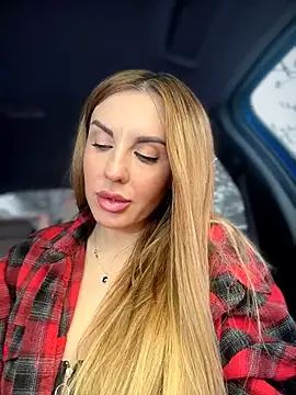 Snapshot of Kalli_Fornia chatting on February 18, 2026, 9:49 am Kalli Fornia online show from February 18, 2026, 9:49 am