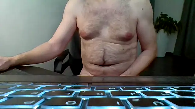 Snapshot of Horney_boy86 chatting on February 20, 2025, 10:48 pm Horney boy86 online show from February 20, 2025, 10:48 pm