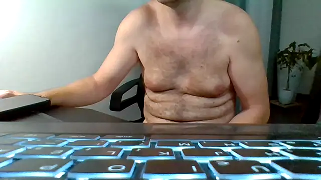 Snapshot of Horney_boy86 chatting on September 12, 2025, 11:04 pm Horney boy86 online show from September 12, 2025, 11:04 pm