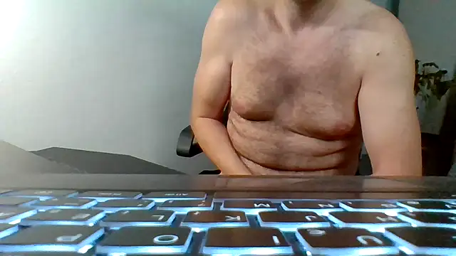 Snapshot of Horney_boy86 chatting on September 13, 2025, 10:20 pm Horney boy86 online show from September 13, 2025, 10:20 pm