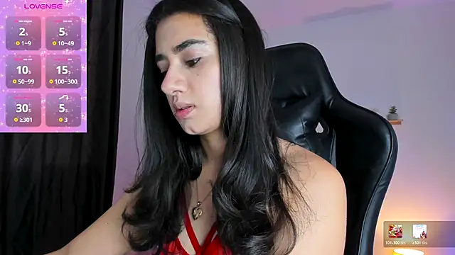 annadu011 online show from December 22, 2025, 2:03 pm