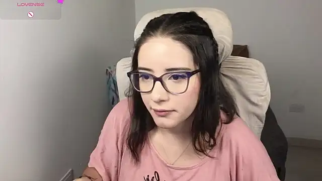 blue  moon  online show from November 6, 2025, 6:25 am