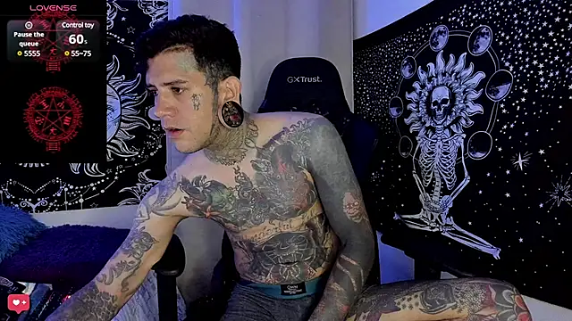 Snapshot of josh__ackerman chatting on January 21, 2025, 1:18 am josh ackerman online show from January 21, 2025, 1:18 am