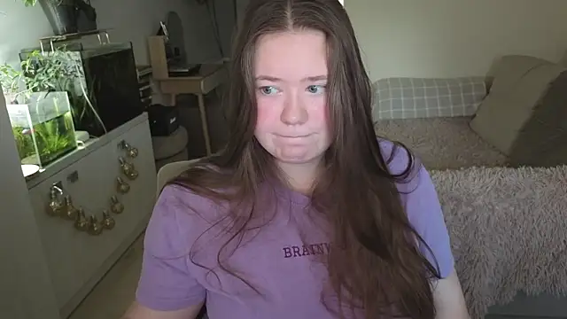 remirann  online show from January 9, 2026, 1:47 pm