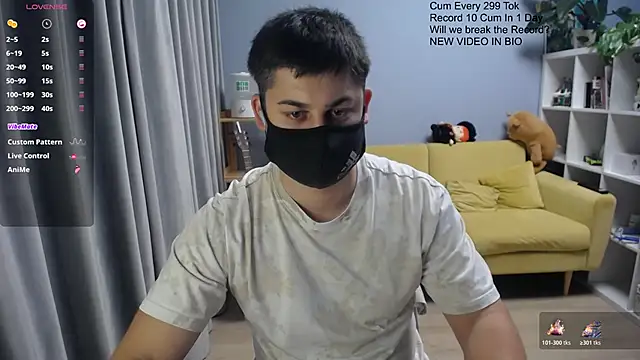 Snapshot of Tomguys chatting on April 29, 2026, 5:30 pm Tomguys online show from April 29, 2026, 5:30 pm