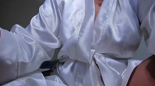 rosaaliiaa1 online show from January 6, 2025, 11:20 pm