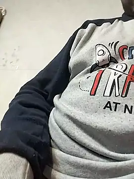 juandi21cm online show from March 8, 2026, 6:28 am