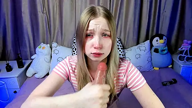 Snapshot of LilyStarlight chatting on January 4, 2025, 4:12 am LilyStarlight online show from January 4, 2025, 4:12 am