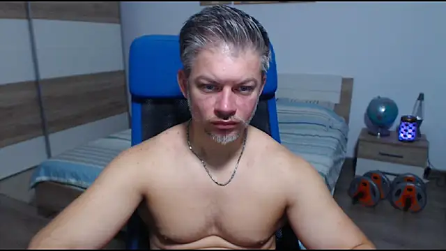 RobbyShawz online show from September 18, 2025, 4:36 am