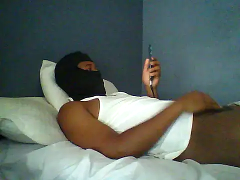 Snapshot of TitularAdaption chatting on November 2, 2025, 5:10 am TitularAdaption online show from November 2, 2025, 5:10 am