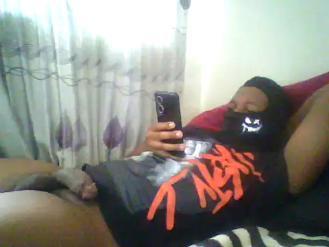 Snapshot of TitularAdaption chatting on December 19, 2025, 7:15 am TitularAdaption online show from December 19, 2025, 7:15 am