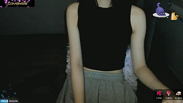 Snapshot of Ayase_momo chatting on March 16, 2025, 8:00 pm Ayase momo online show from March 16, 2025, 8:00 pm