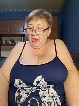 Lena Gaby online show from November 8, 2025, 7:56 pm