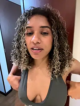 Snapshot of Belkaj chatting on October 27, 2025, 1:31 am Belkaj online show from October 27, 2025, 1:31 am