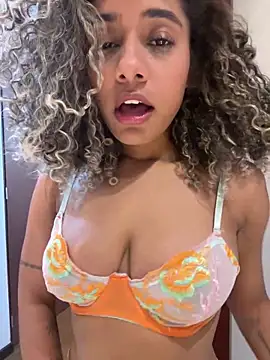 Snapshot of Belkaj chatting on November 25, 2025, 12:21 am Belkaj online show from November 25, 2025, 12:21 am