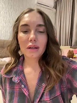 Chel sea  online show from October 16, 2025, 10:33 pm