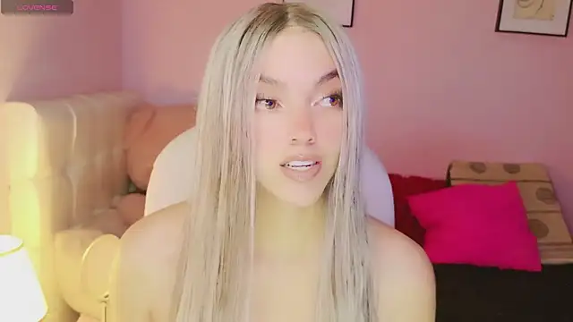 EvaEvangeline online show from September 24, 2025, 8:28 am