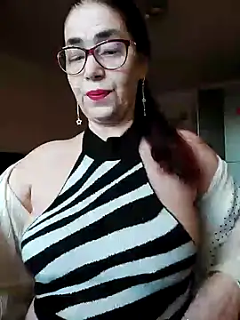 Chriss Tinaa online show from December 19, 2024, 6:12 am