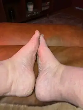 bigirl1979 online show from December 20, 2025, 10:44 am