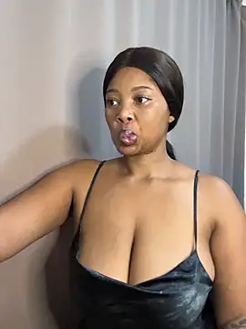 cherrybabe76 online show from March 2, 2026, 2:02 pm