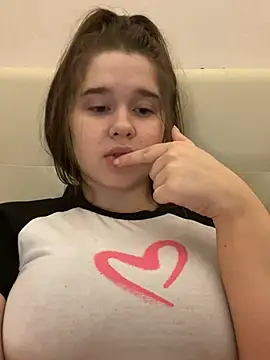 Snapshot of HornyGirlH chatting on February 24, 2025, 3:55 am HornyGirlH online show from February 24, 2025, 3:55 am