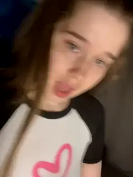 Snapshot of HornyGirlH chatting on September 11, 2025, 11:38 pm HornyGirlH online show from September 11, 2025, 11:38 pm