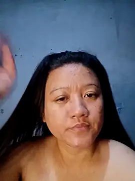 Snapshot of Urchanel chatting on February 12, 2025, 12:33 pm Urchanel online show from February 12, 2025, 12:33 pm