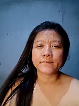 Snapshot of Urchanel chatting on February 22, 2025, 11:13 pm Urchanel online show from February 22, 2025, 11:13 pm