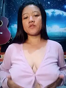 Snapshot of Urchanel chatting on February 23, 2025, 10:31 pm Urchanel online show from February 23, 2025, 10:31 pm