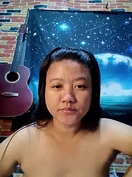 Snapshot of Urchanel chatting on February 27, 2025, 11:48 pm Urchanel online show from February 27, 2025, 11:48 pm