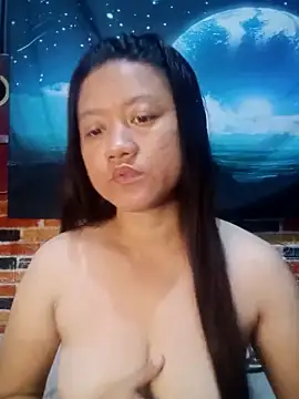 Snapshot of Urchanel chatting on March 9, 2025, 10:30 pm Urchanel online show from March 9, 2025, 10:30 pm