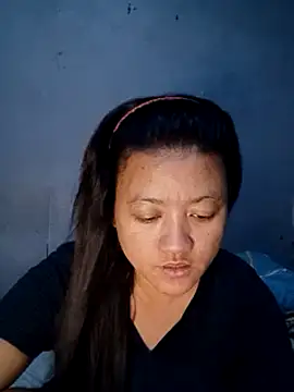 Snapshot of Urchanel chatting on March 15, 2025, 3:51 am Urchanel online show from March 15, 2025, 3:51 am