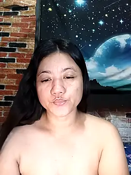 Snapshot of Urchanel chatting on September 21, 2025, 3:41 am Urchanel online show from September 21, 2025, 3:41 am