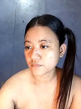 Snapshot of Urchanel chatting on October 17, 2025, 8:06 am Urchanel online show from October 17, 2025, 8:06 am