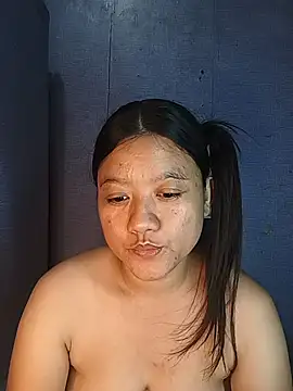 Snapshot of Urchanel chatting on February 14, 2026, 9:28 am Urchanel online show from February 14, 2026, 9:28 am