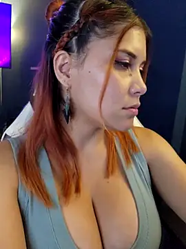 jnilu1227 online show from February 25, 2025, 6:42 pm