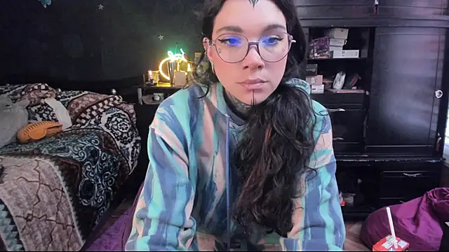 Snapshot of Lilmarieee chatting on February 10, 2025, 5:09 pm Lilmarieee online show from February 10, 2025, 5:09 pm