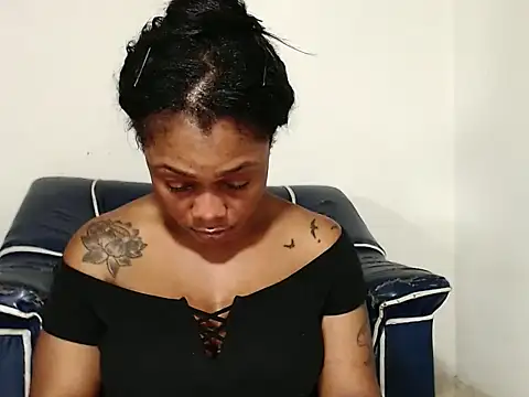 alexiaao9 online show from March 11, 2026, 4:07 am