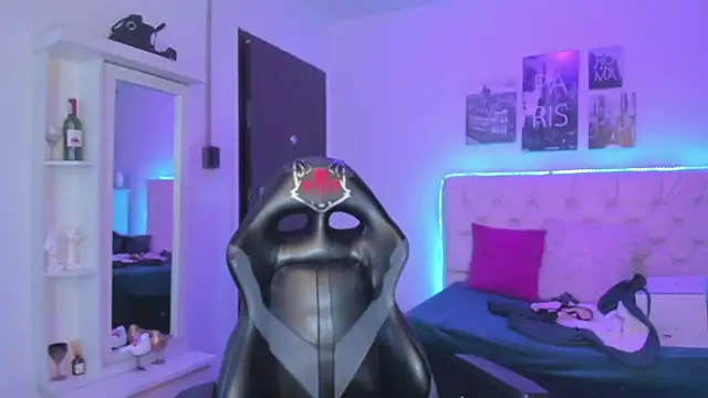 Amaia Daniells online show from December 11, 2024, 9:30 am