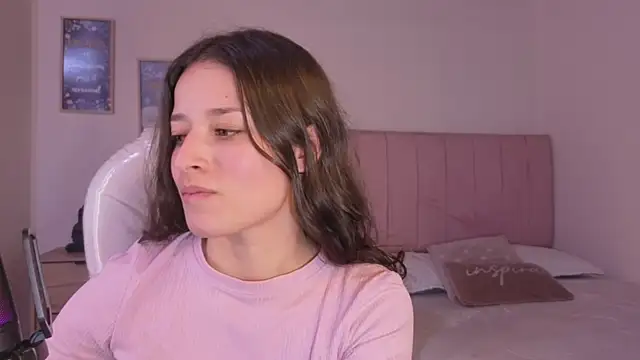 Amaia Daniells online show from January 8, 2026, 4:37 am