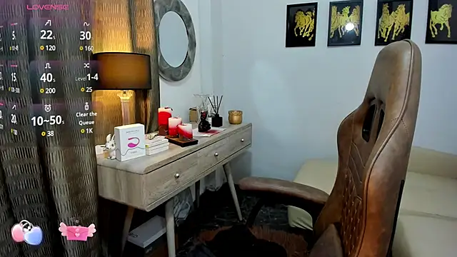 Snapshot of TwilightMistress69 chatting on December 10, 2024, 9:44 am TwilightMistress69 online show from December 10, 2024, 9:44 am