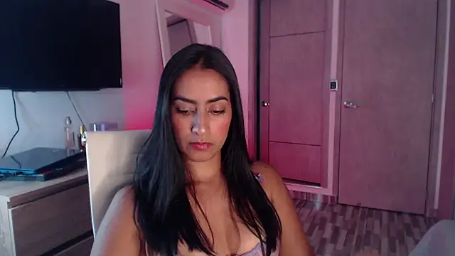 Brown skin11 online show from November 8, 2025, 9:35 pm