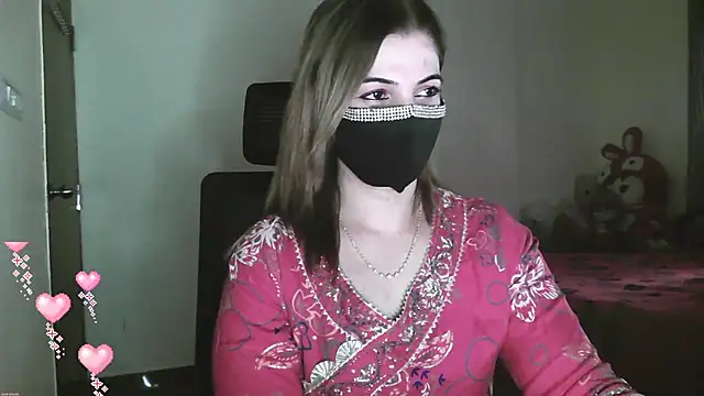 Cute Sonii online show from December 15, 2025, 9:35 am