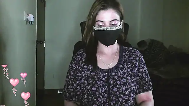 Cute Sonii online show from April 10, 2026, 12:32 pm